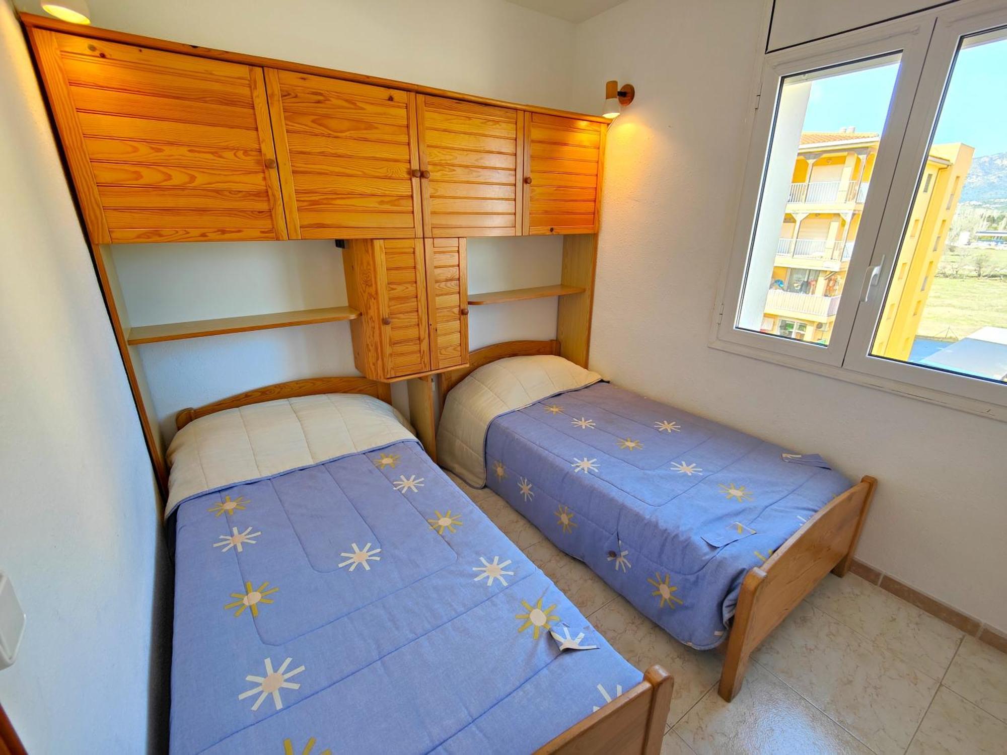 Global Immo 3289 Port Thalassa Roses Kültér fotó